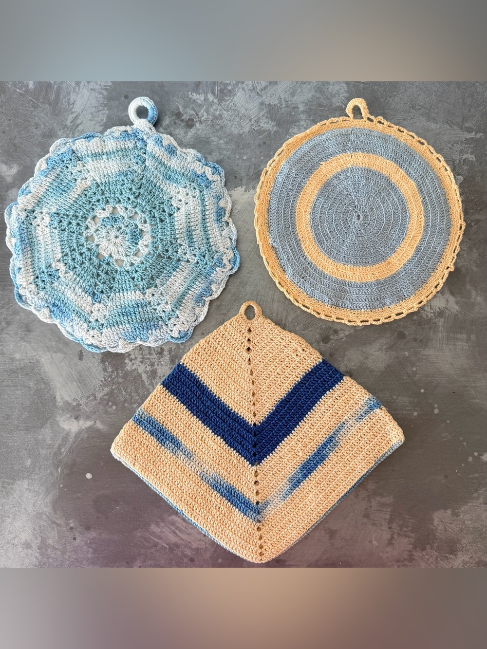 2 antique & 1 vintage blue pot holders w/loop for hanging Mint Condition